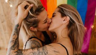 Bisexual dating